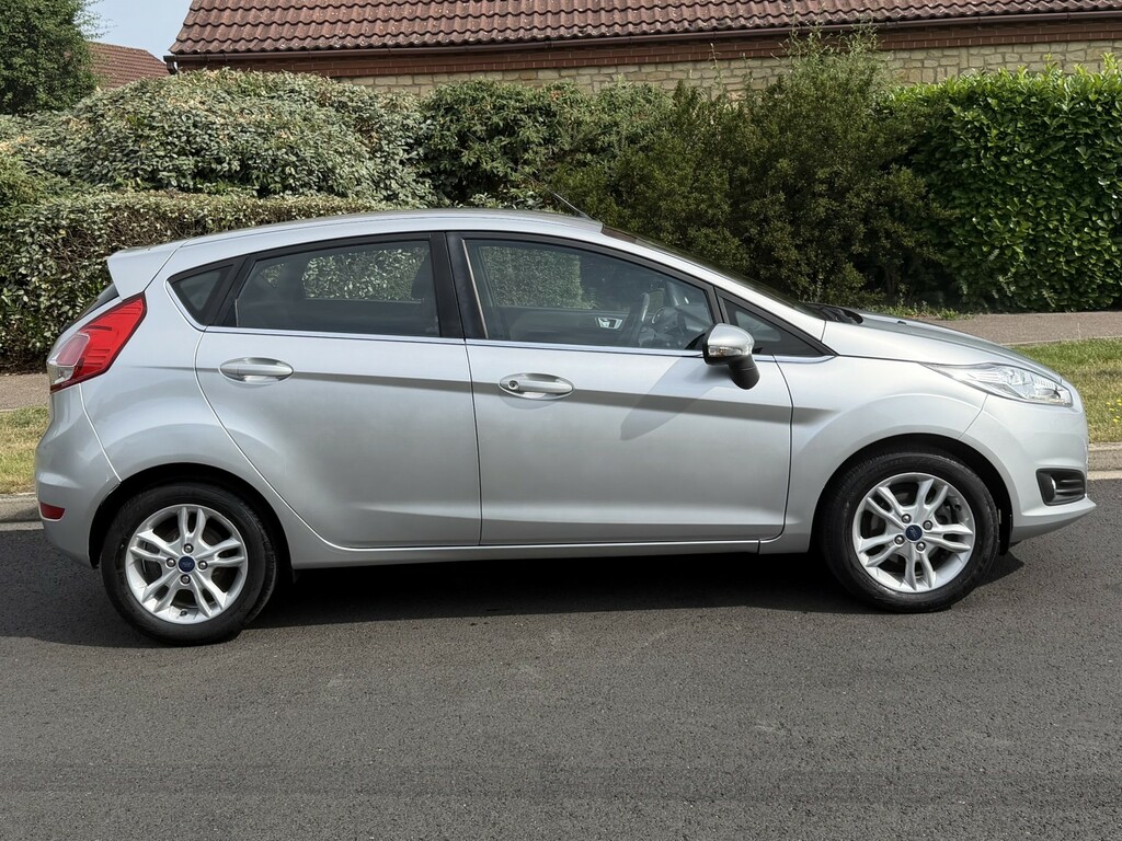 Ford Fiesta 1.3 Zetec 201565 Silver #3