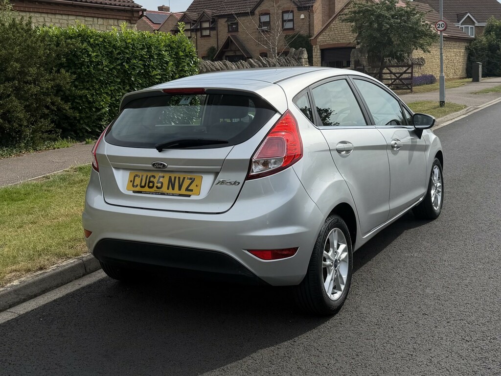 Ford Fiesta 1.3 Zetec 201565 Silver #4