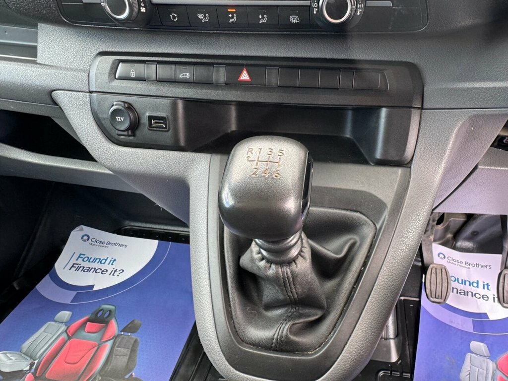 Toyota PROACE 1.5D 120 Icon Van #25