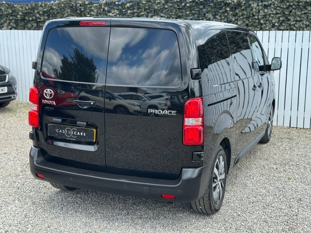 Toyota PROACE 1.5L Icon 6Dr Black #6