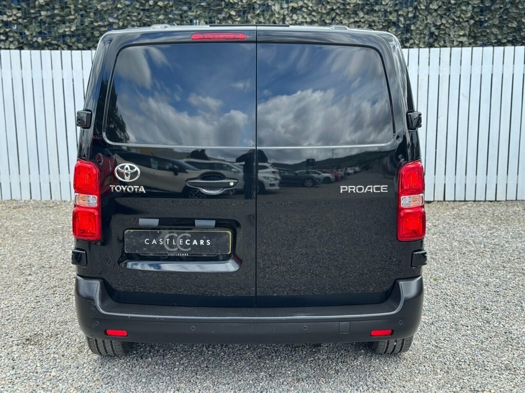 Toyota PROACE 1.5L Icon 6Dr Black #5