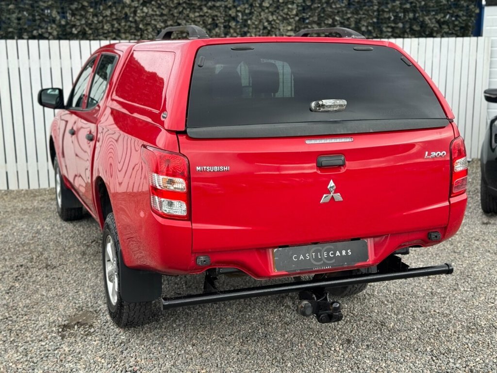 Mitsubishi L200 2.4L Dc 4Life Red #4