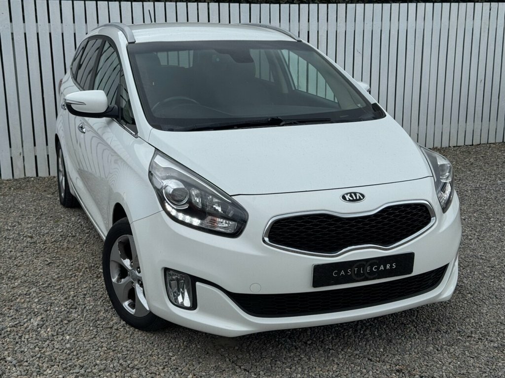 Kia Carens 1.7L 2 White