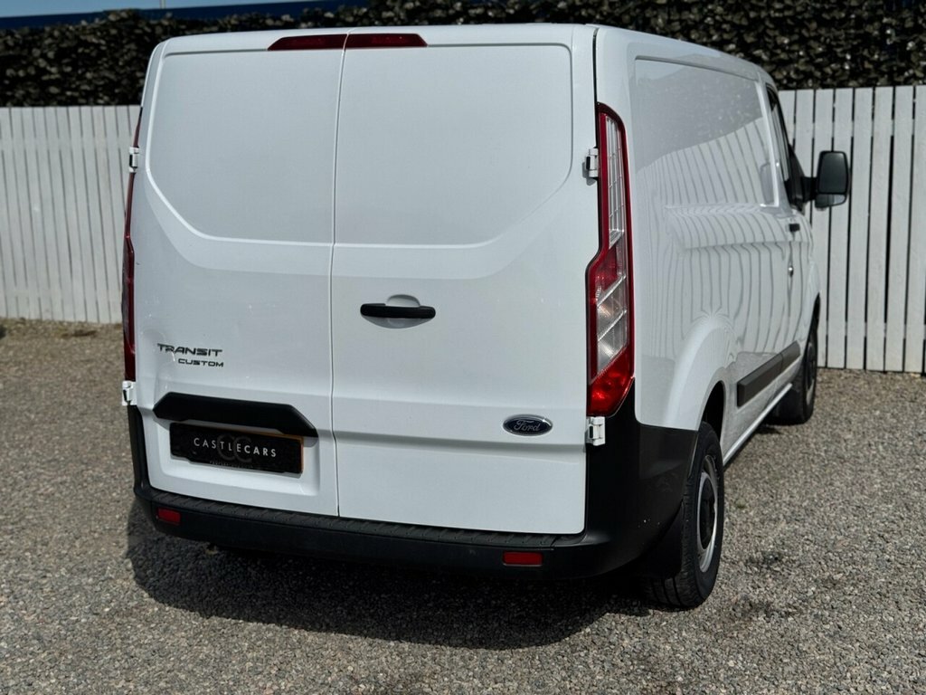 Ford Transit Custom 2L Leader SL72VRC White #6
