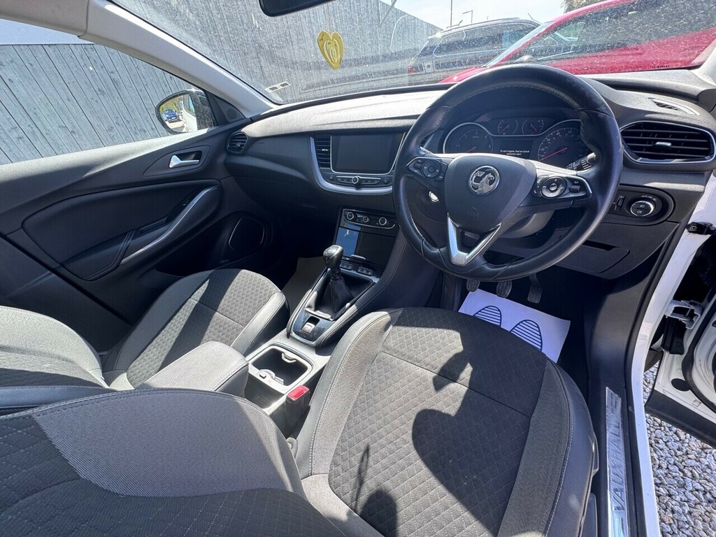 Vauxhall Grandland X Turbo D Blueinjection Sport Nav EX19ETZ White #5