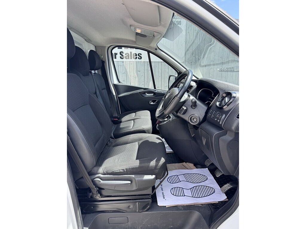 Vauxhall Vivaro Cdti 2700 Sportive White