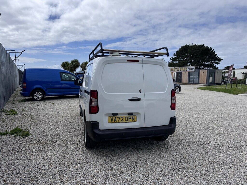 Peugeot Partner Bluehdi Professional Premium White #8