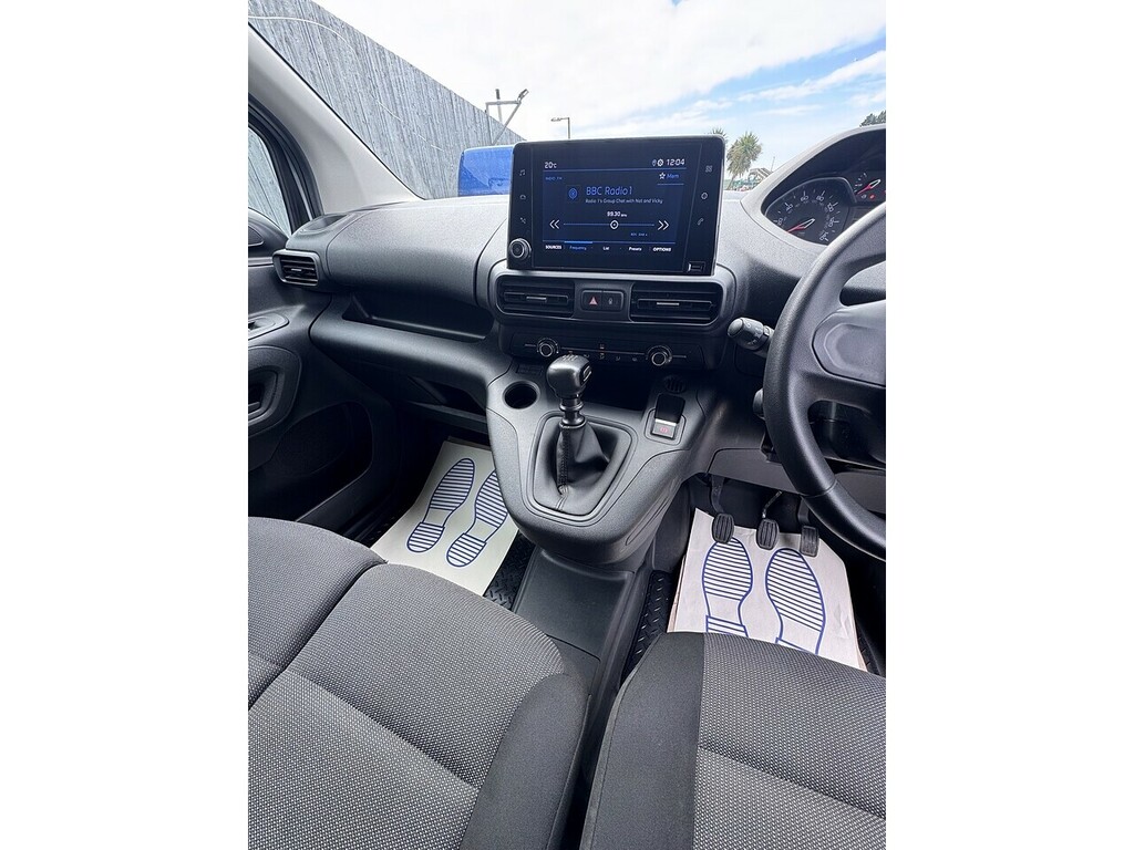 Peugeot Partner Bluehdi Professional Premium White #12