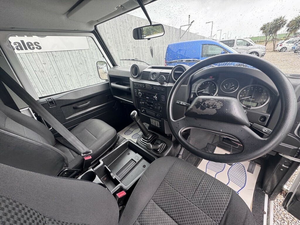 Land Rover Defender 90 2.2L Null Green #13