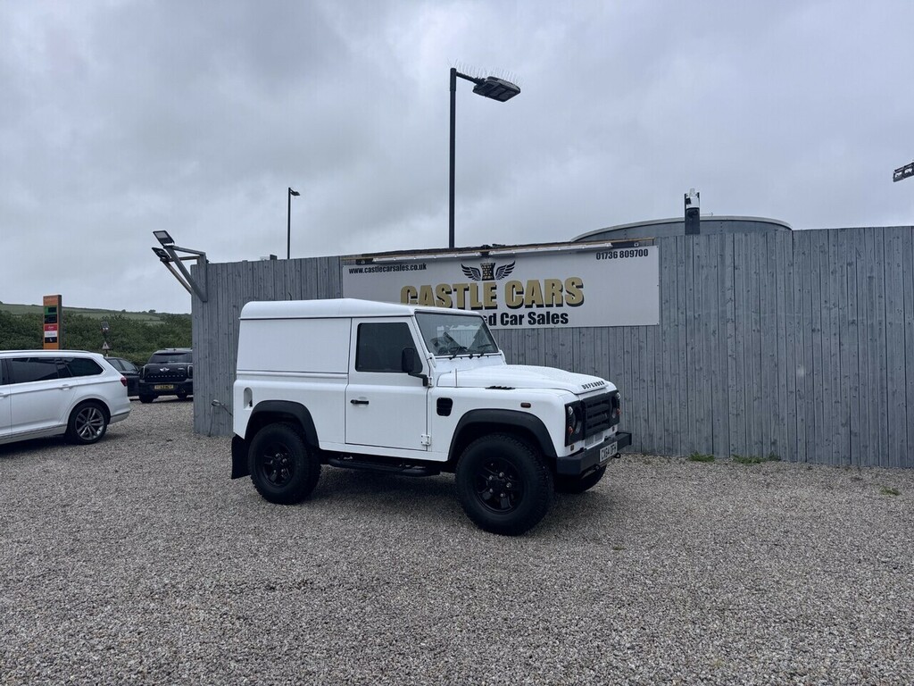Land Rover Defender 90 Tdci White