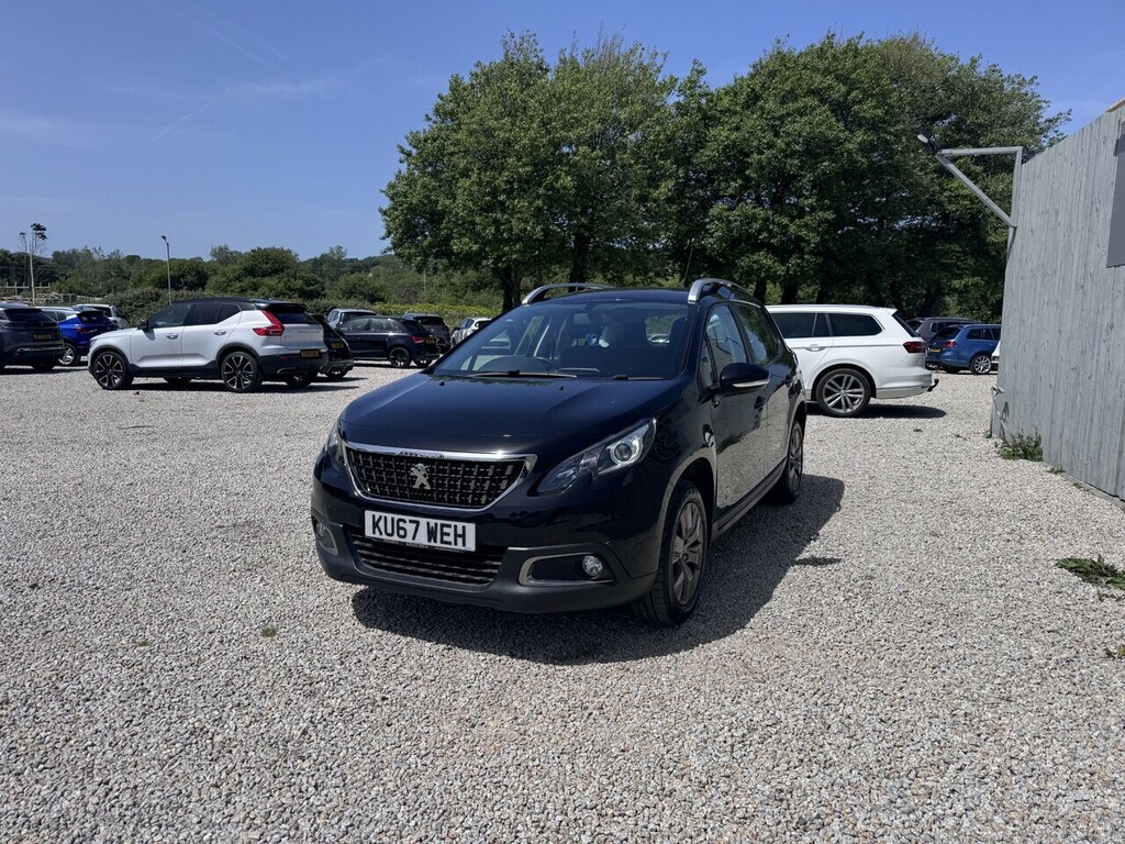 Peugeot 2008 Bluehdi Active Black #5
