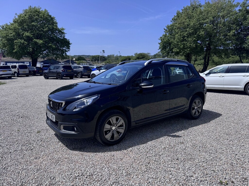 Peugeot 2008 Bluehdi Active Black #6