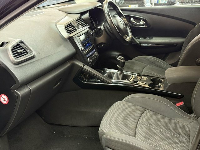 Renault Kadjar 1.2 Tce Dynamique S Nav 2016 White #18