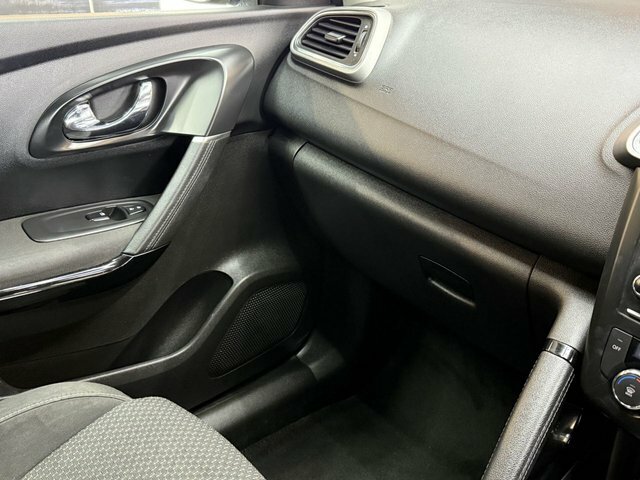 Renault Kadjar 1.2 Tce Dynamique S Nav 2016 White #37