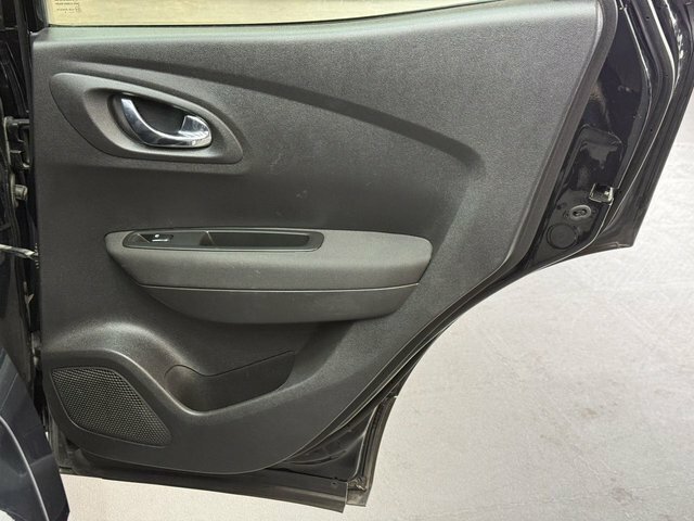Renault Kadjar 1.2 Tce Dynamique S Nav 2016 White #16