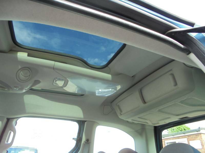 Citroen Berlingo Mpv White #10