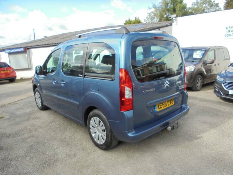 Citroen Berlingo Mpv White #9