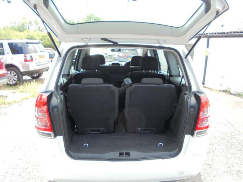 Vauxhall Zafira 1.6I 115 Exclusiv White #5