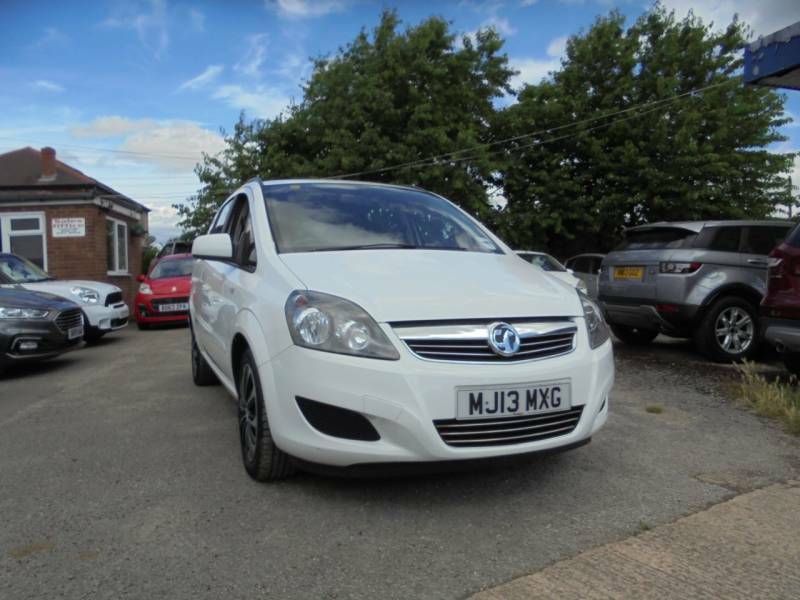 Vauxhall Zafira 1.6I 115 Exclusiv White