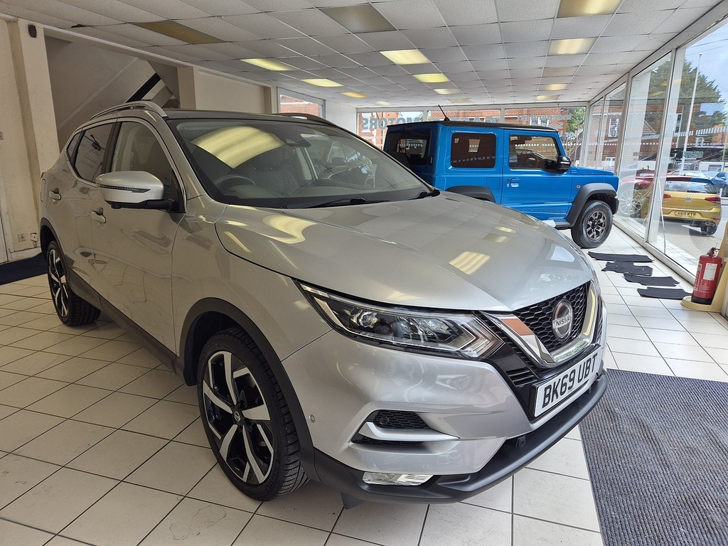 Nissan Qashqai Dig-t Tekna U6433 Ulez Silver