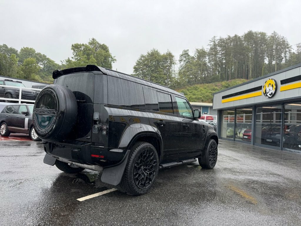 Land Rover Defender 110 Suv D110XSE Black #5