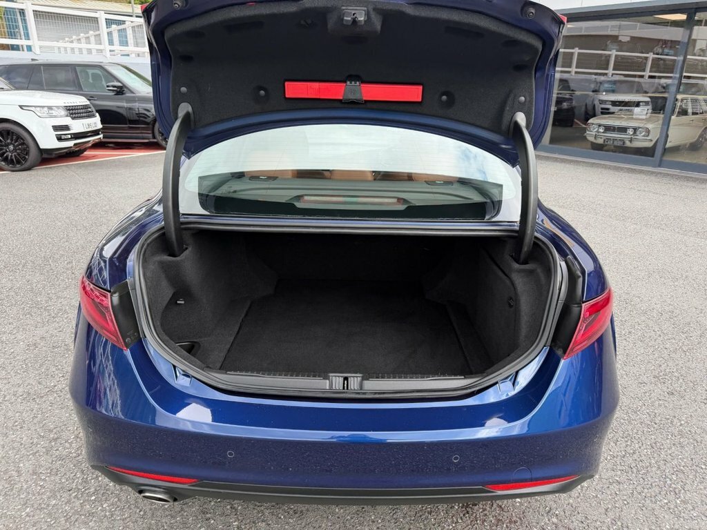 Alfa Romeo Giulia Speciale Grey #13