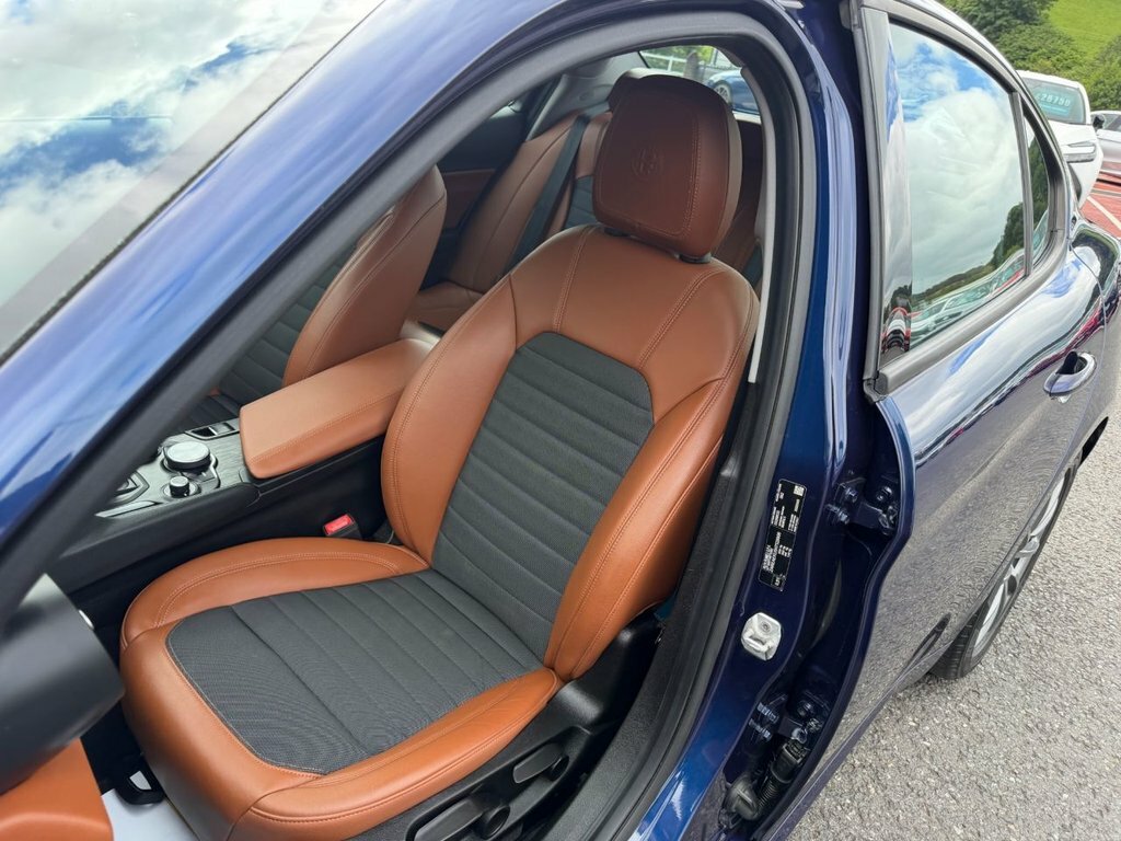 Alfa Romeo Giulia Speciale Grey #16