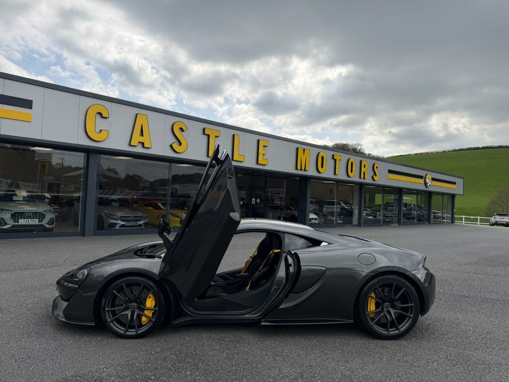 McLaren 570S Spider Blue #11