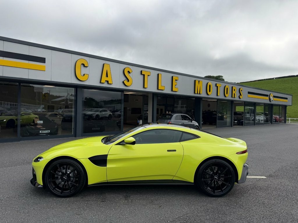 Aston Martin Vantage 4L Null Green #2
