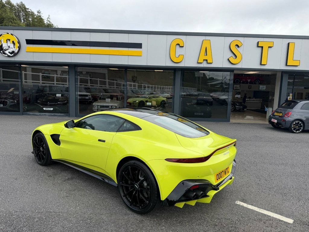 Aston Martin Vantage 4L Null Green #3