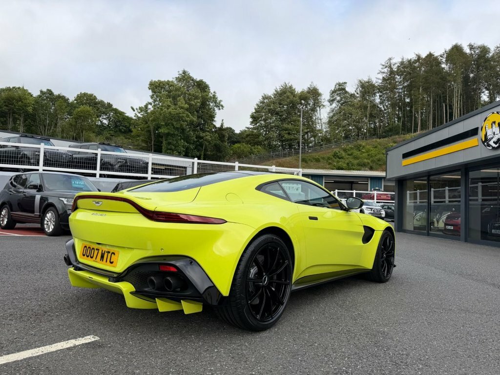 Aston Martin Vantage 4L Null Green #4