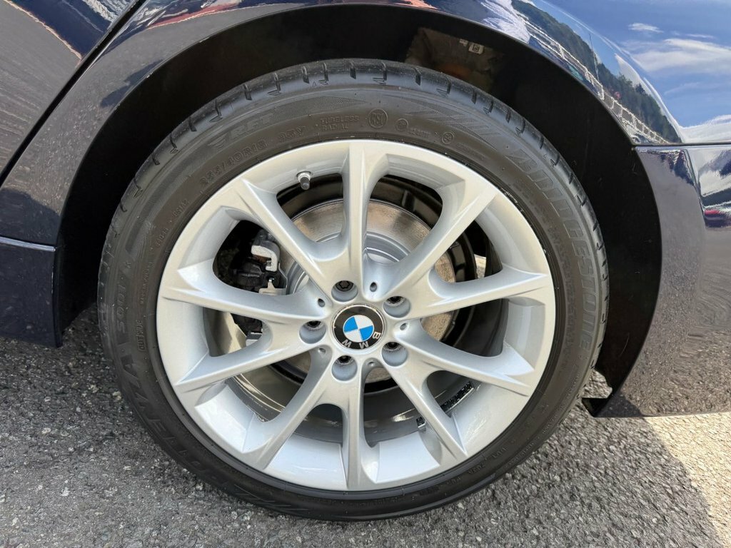 BMW 3 Series 320D Ed Plus White #33