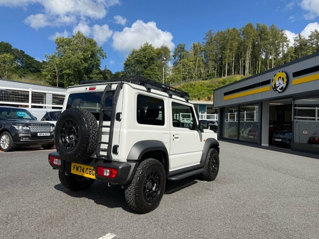 Suzuki Jimny Suv White #4