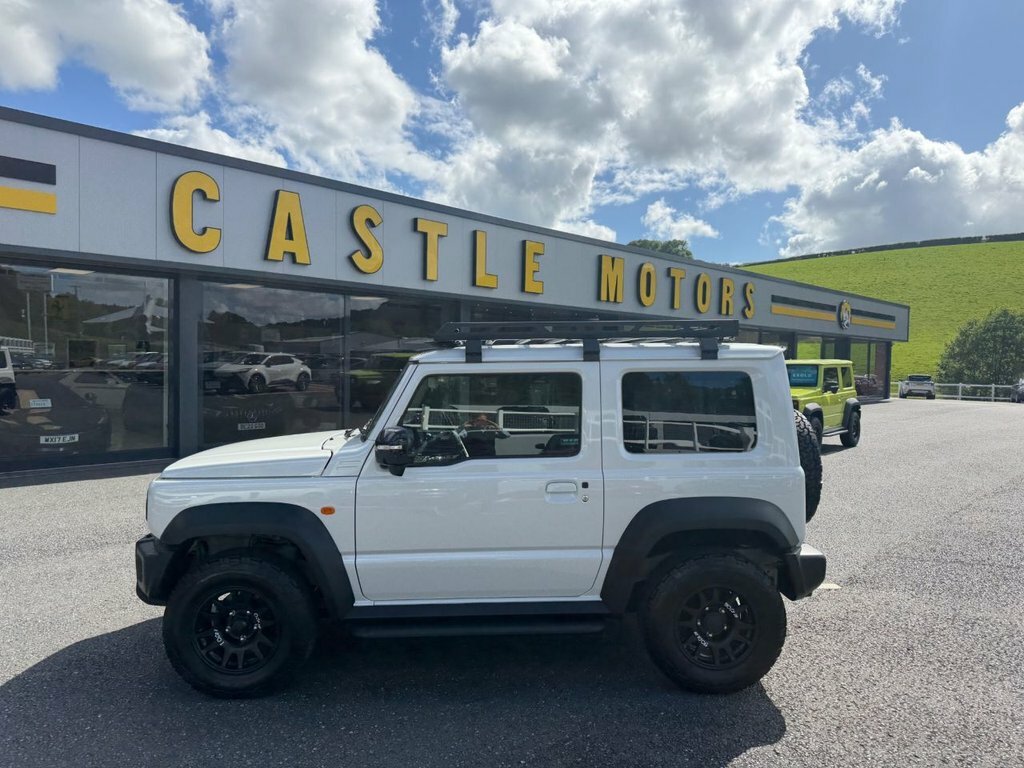 Suzuki Jimny Suv White #2