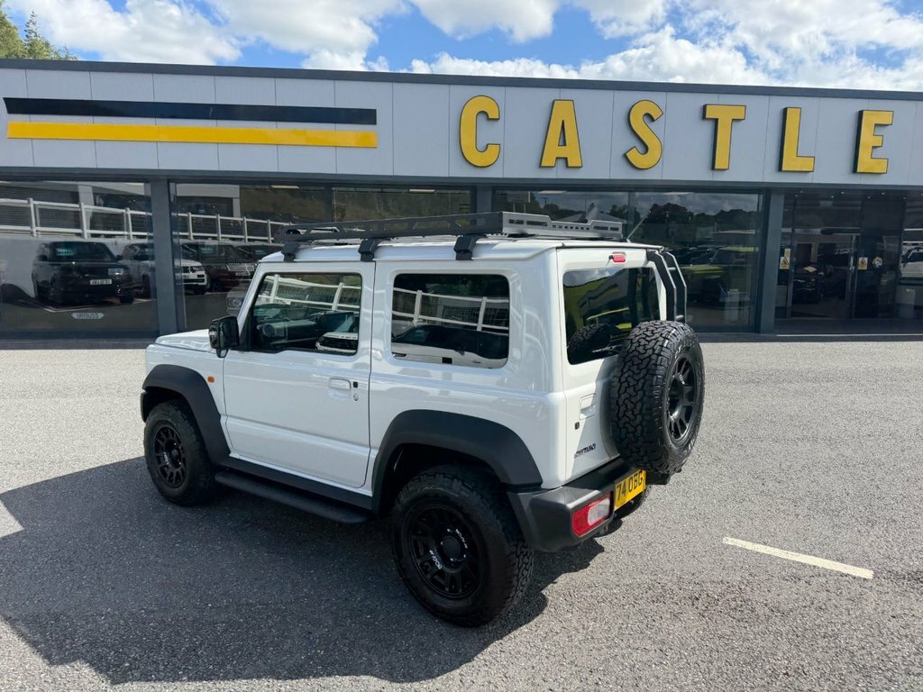 Suzuki Jimny Suv White #3