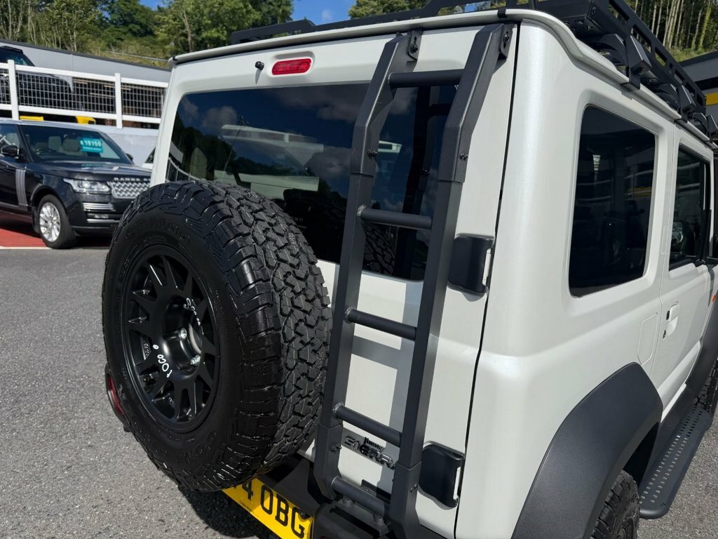 Suzuki Jimny Suv Black #9