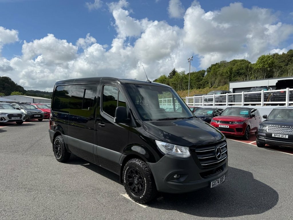 Mercedes-Benz Sprinter 2L Pure Black