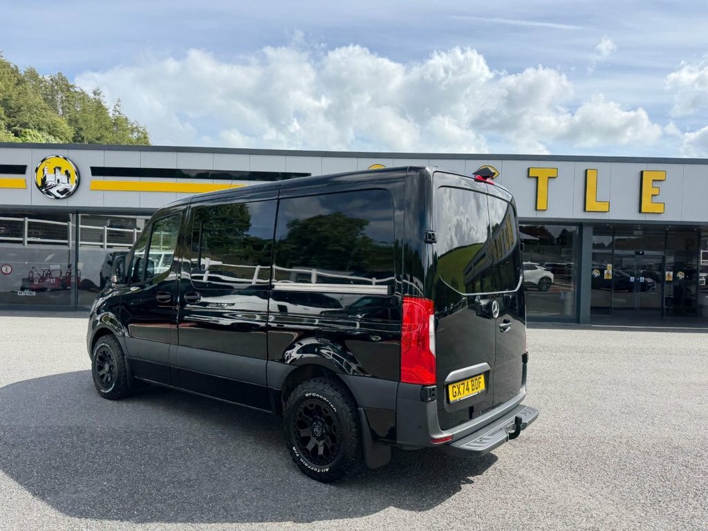 Mercedes-Benz Sprinter 2L Pure Black #4