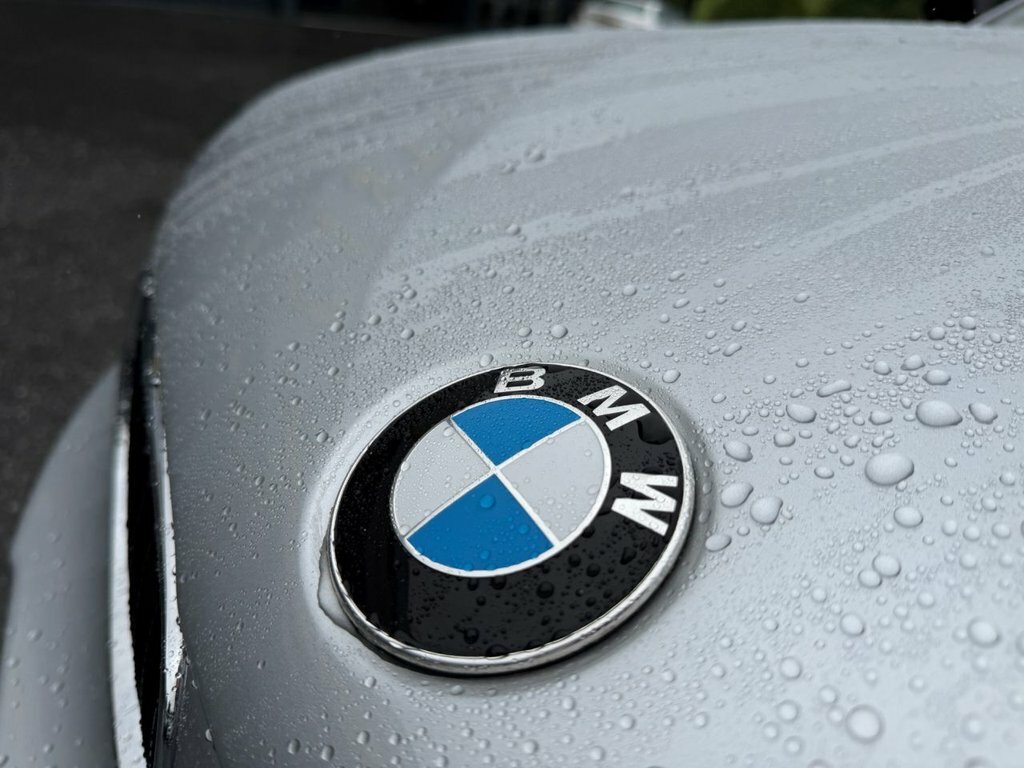 BMW 1 Series Hatchback White #22