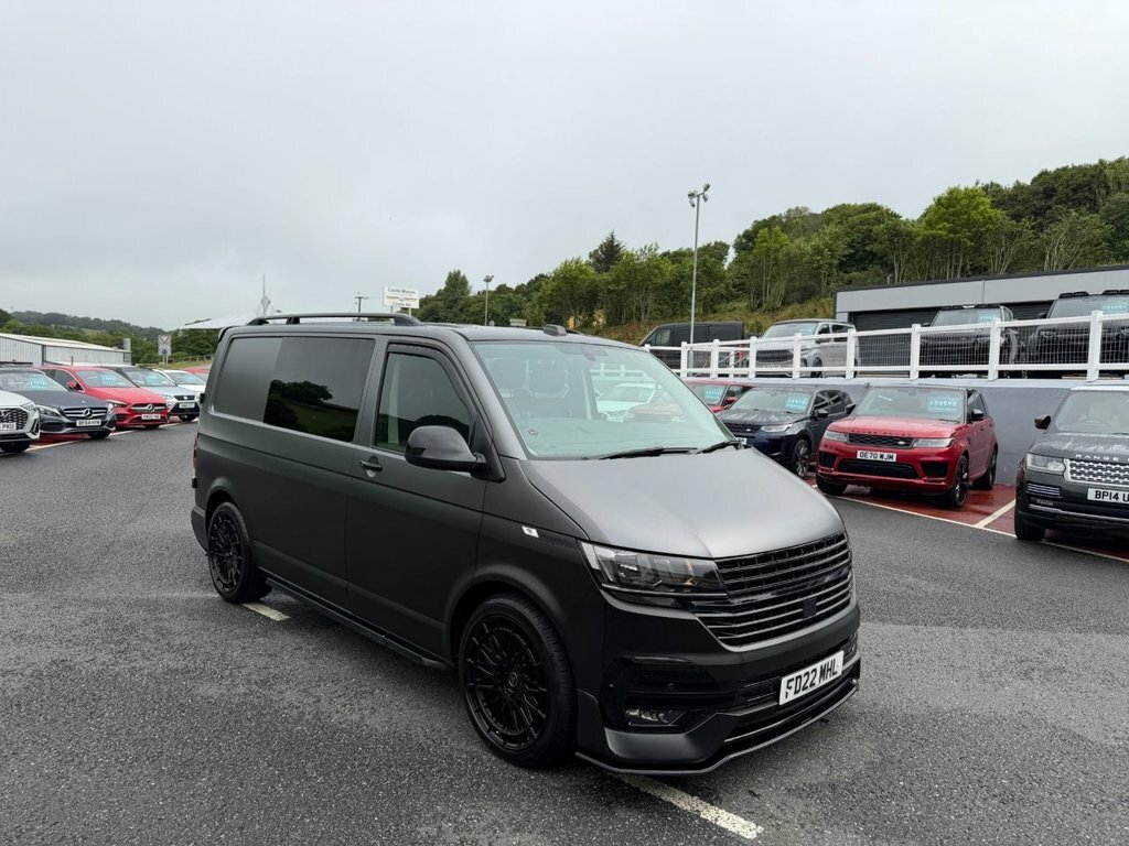 Volkswagen Transporter 2L Highline FD22MHL Grey