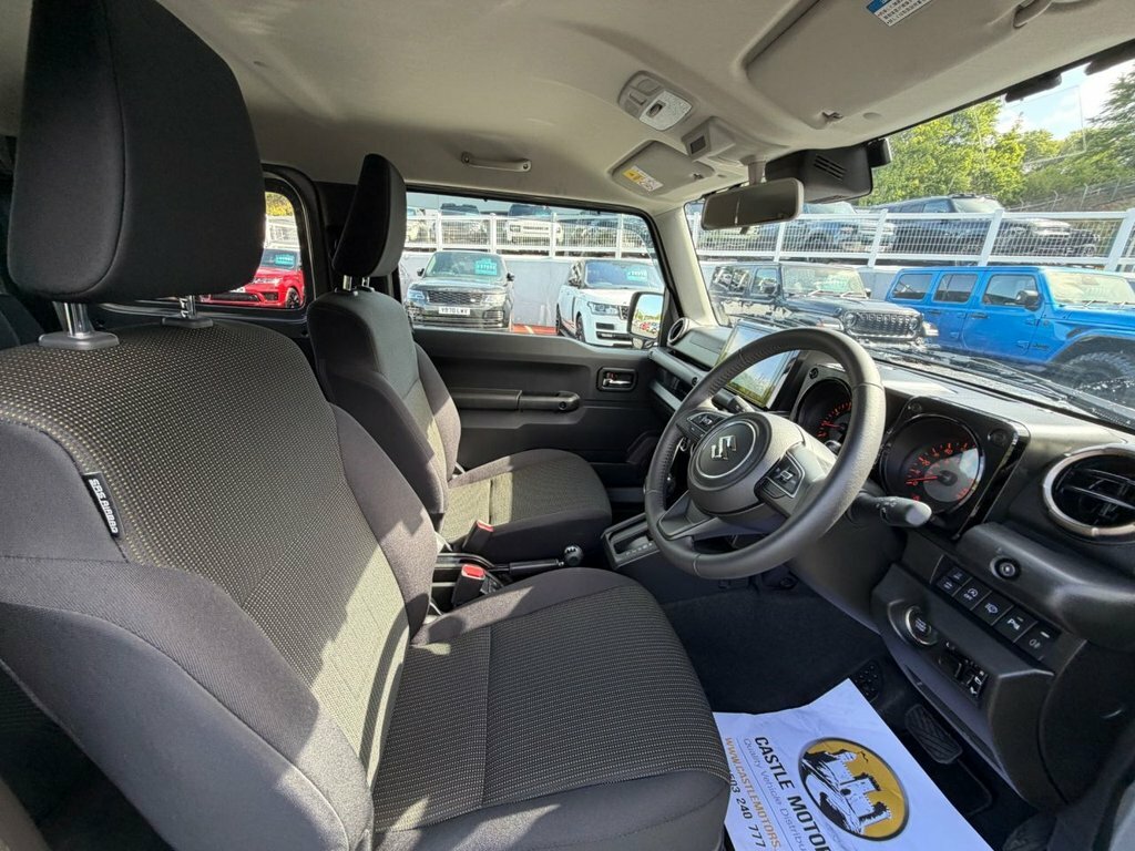 Suzuki Jimny Suv White #9