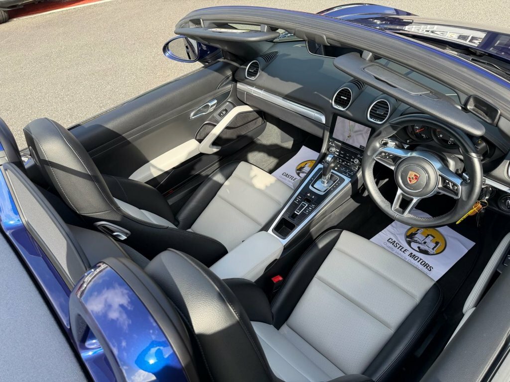 Porsche 718 Boxster 2.0 Pdk Red #31