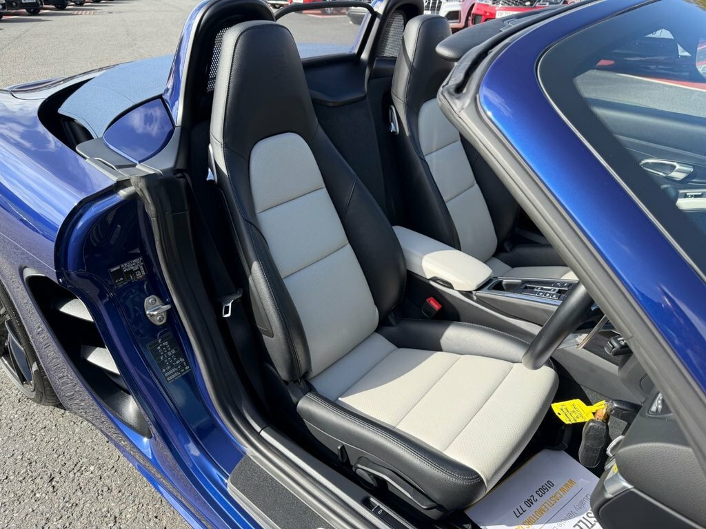 Porsche 718 Boxster 2.0 Pdk Red #8