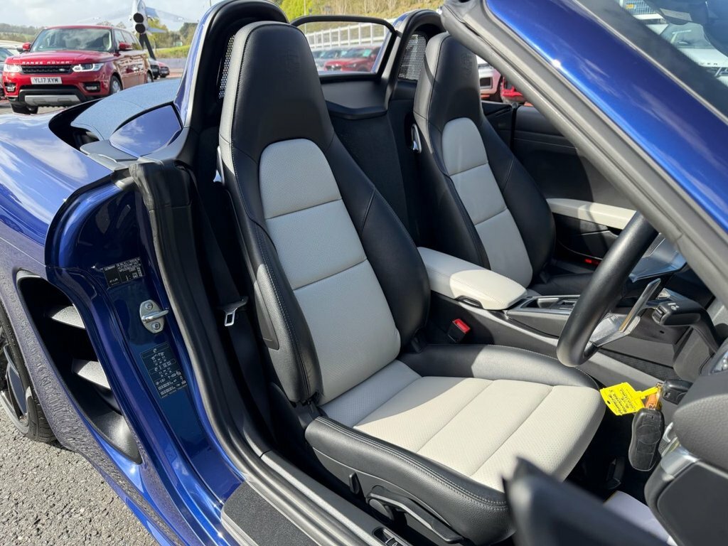 Porsche 718 Boxster 2.0 Pdk Red #30