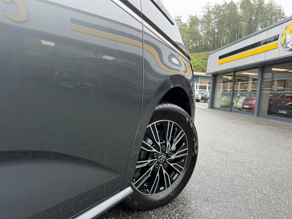 Volkswagen Multivan 2.0 Tsi Style Mpv Dsg Euro 6 Ss 204 Blue #26