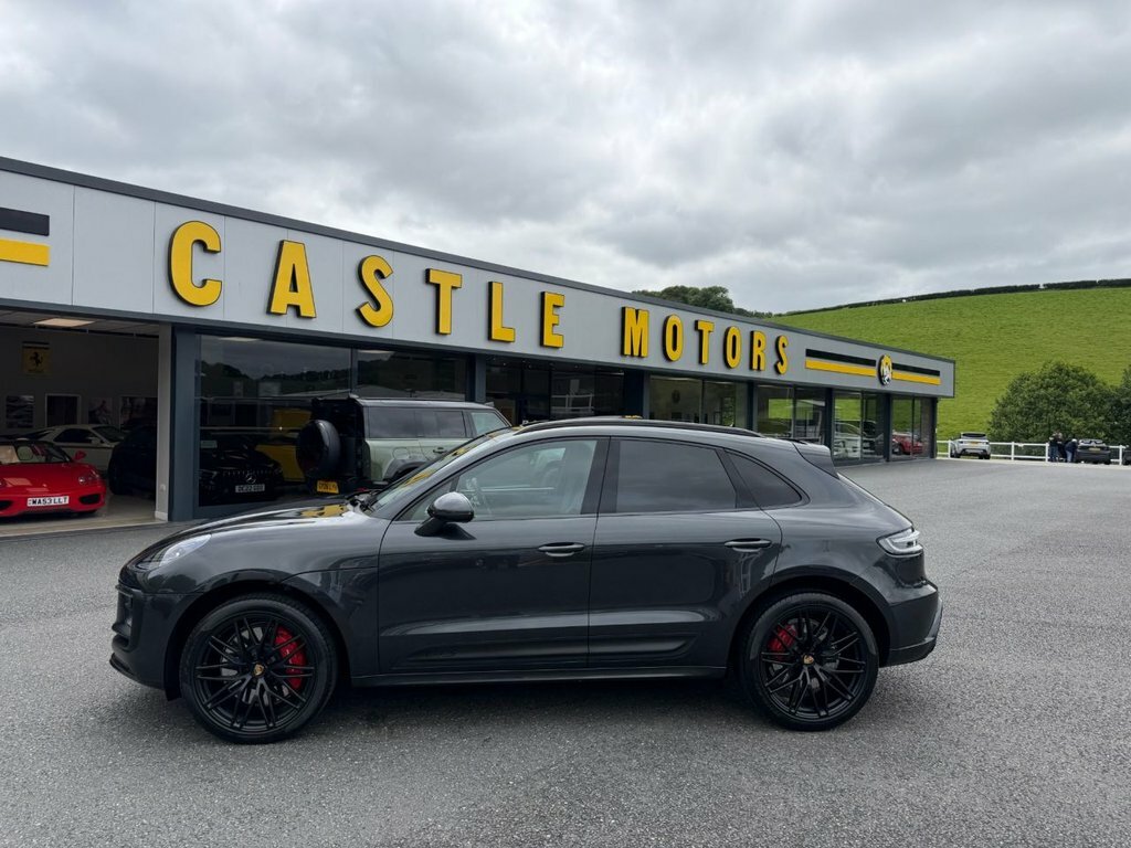 Porsche Macan Suv WR24YFP Grey #3