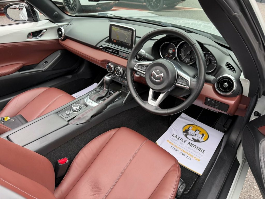 Mazda MX-5 RF 1.5 Skyactiv-g Sport Nav Convertible Ma Red #9