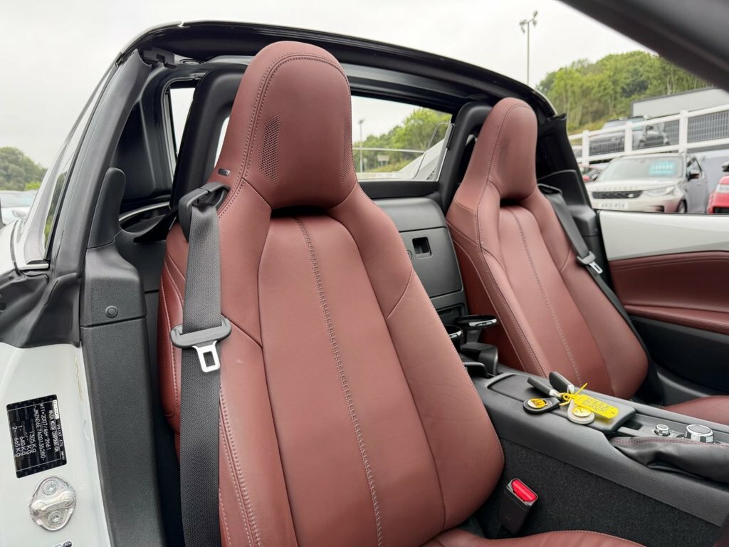 Mazda MX-5 RF 1.5 Skyactiv-g Sport Nav Convertible Ma Red #28