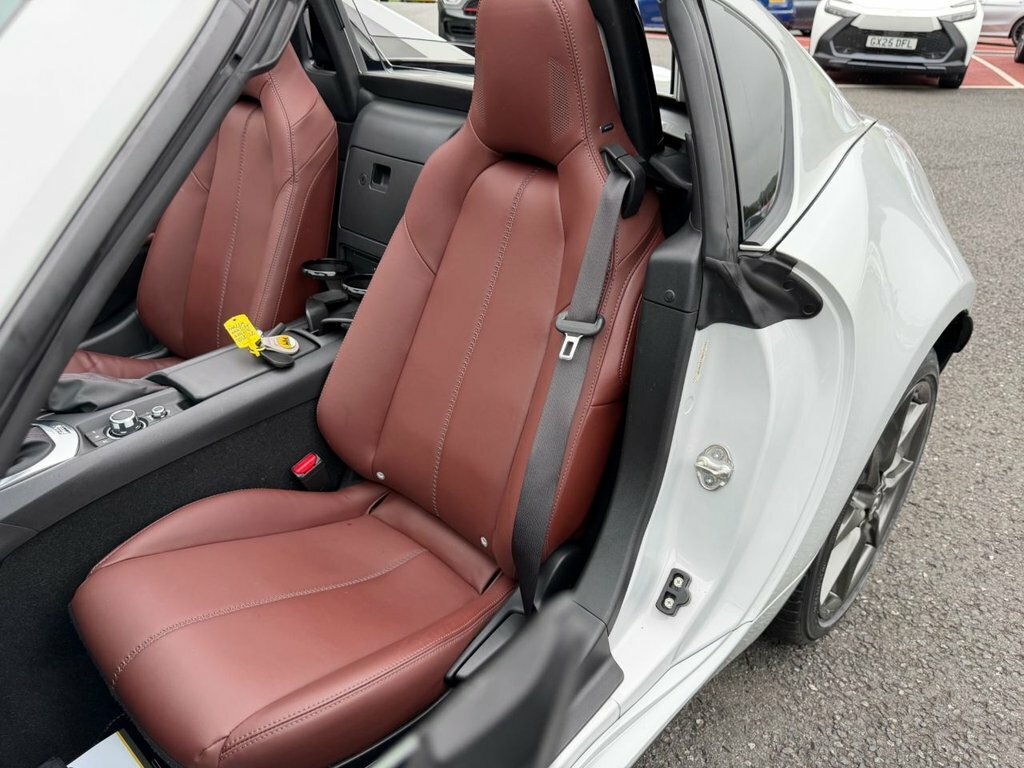 Mazda MX-5 RF 1.5 Skyactiv-g Sport Nav Convertible Ma Red #17