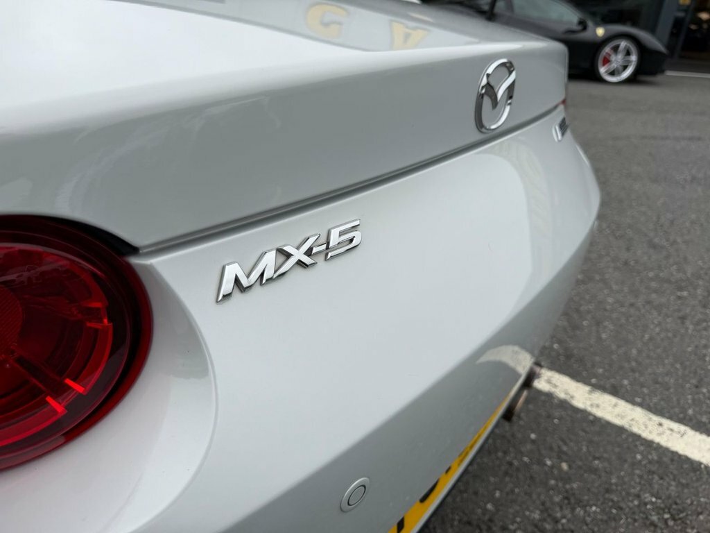 Mazda MX-5 RF 1.5 Skyactiv-g Sport Nav Convertible Ma Red #27